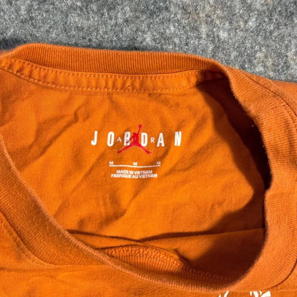 Jordan Artist Series Flight‎ Graphic Tee Orange Mens Medium DX9559-812
